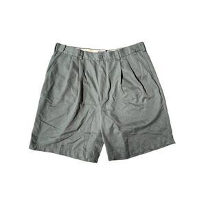 Van Heusen Gray Men Shorts size 36